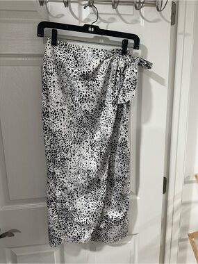 Nine West Black and White Printed Midi Skirt